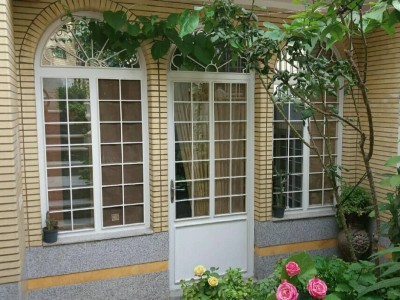 ویلایی سهراب (3) تک خواب نزدیک باغ فین