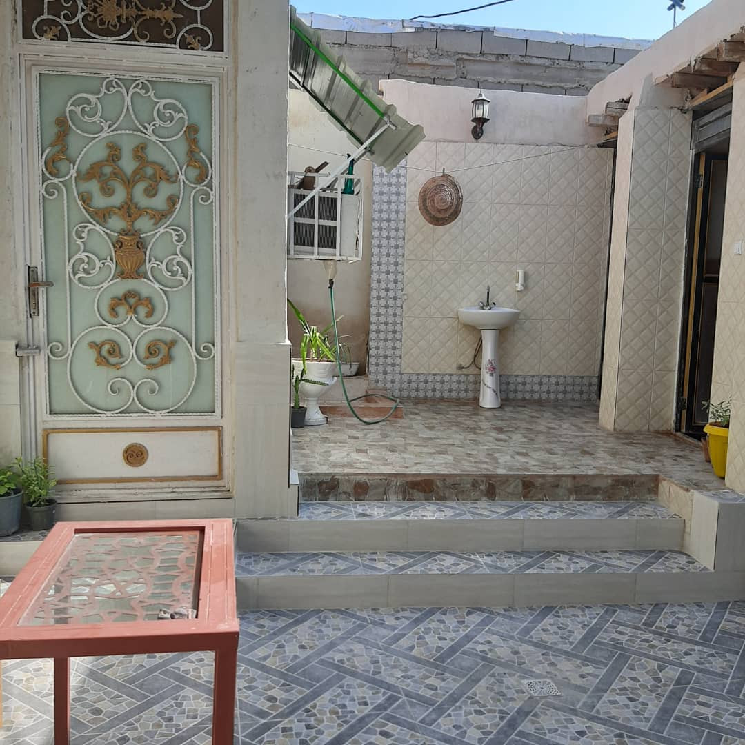 حیاط