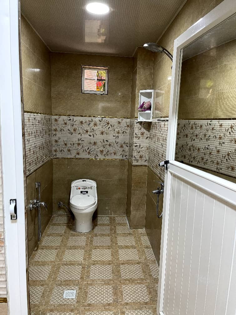 سرویس بهداشتی و حمام سرویس بهداشتی و حمام