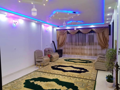 واحد نوساز در مرکز شهر با بهترین دسترسی