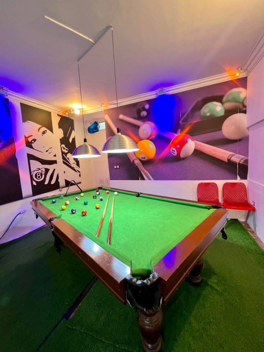 میز بیلیارد