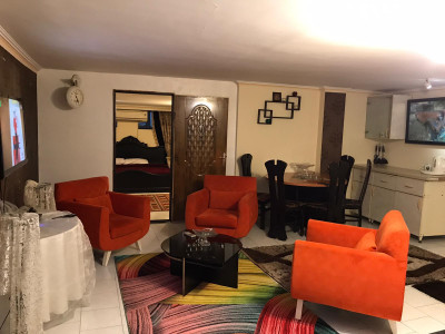 واحد 100 متری شریعتی تجریش زیر همکف