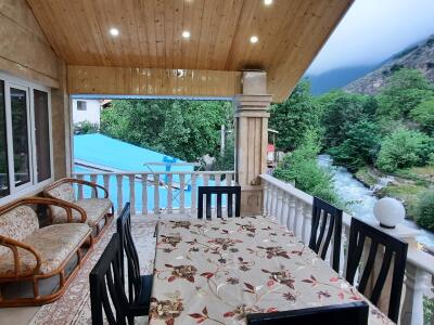 کلاردشت، ویلا دربست کنار رودخانه با ویو کوه و جنگل