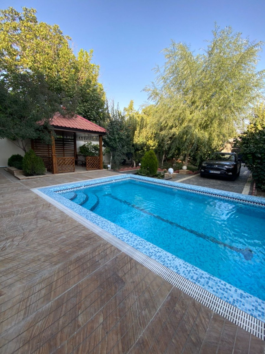 استخر استخر