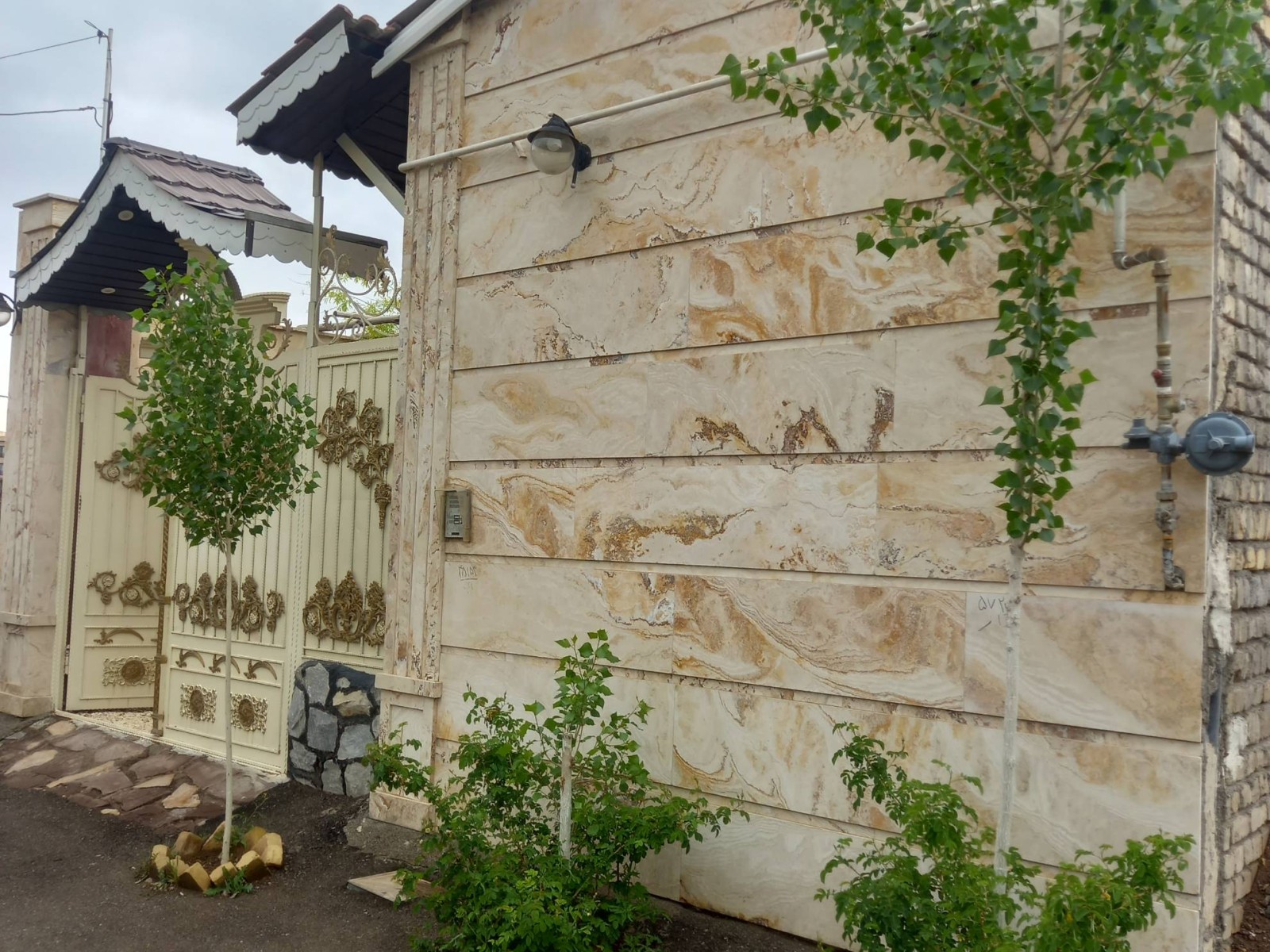 نمای ساختمان