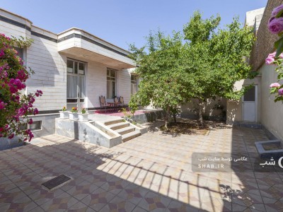 واحد دوخوابه در مشکین شهر نزدیک به امکان تفریحی