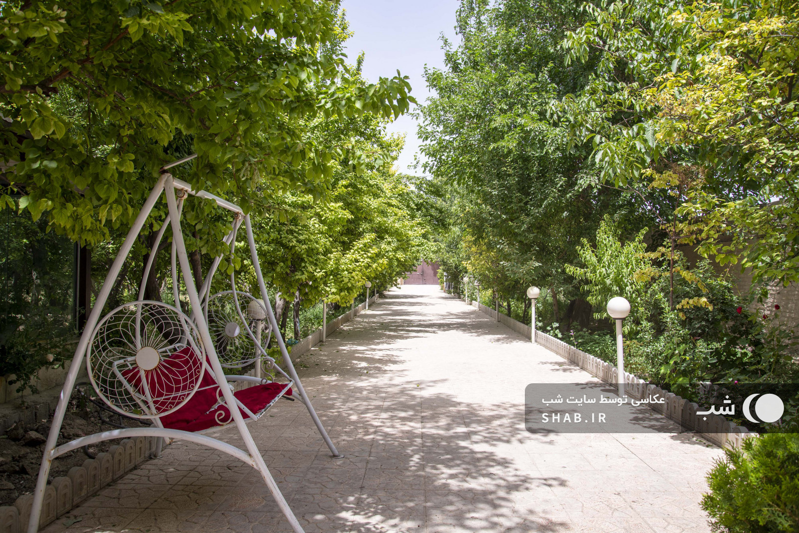 حیاط تابستانی