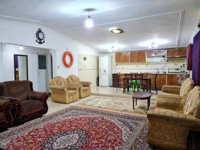 تراس و حیاط دربست، ساحلی با ویوی دریا
