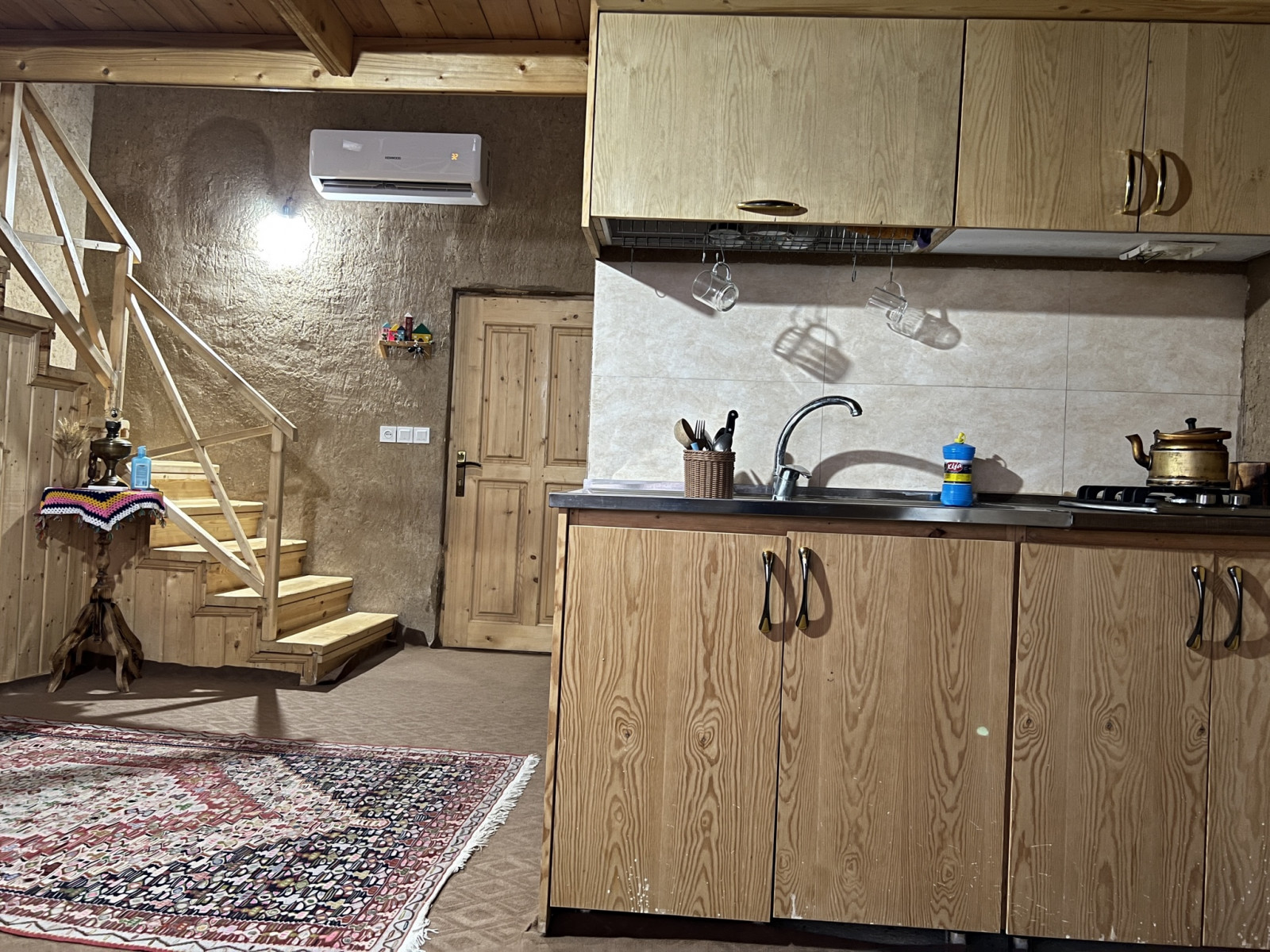 آشپرخانه طبقه همکف