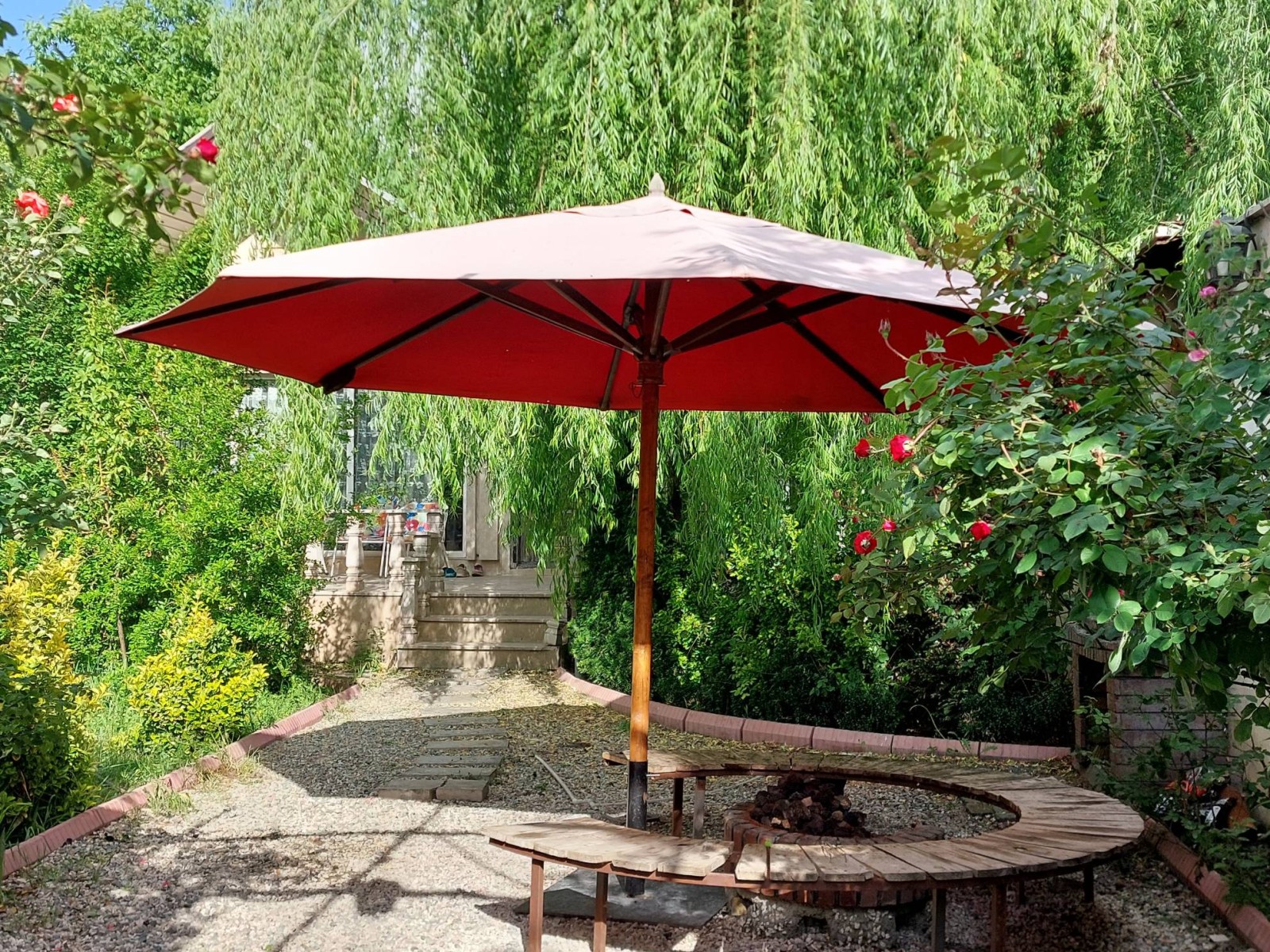 نمای بیرونی ساختمان نمای بیرونی ساختمان