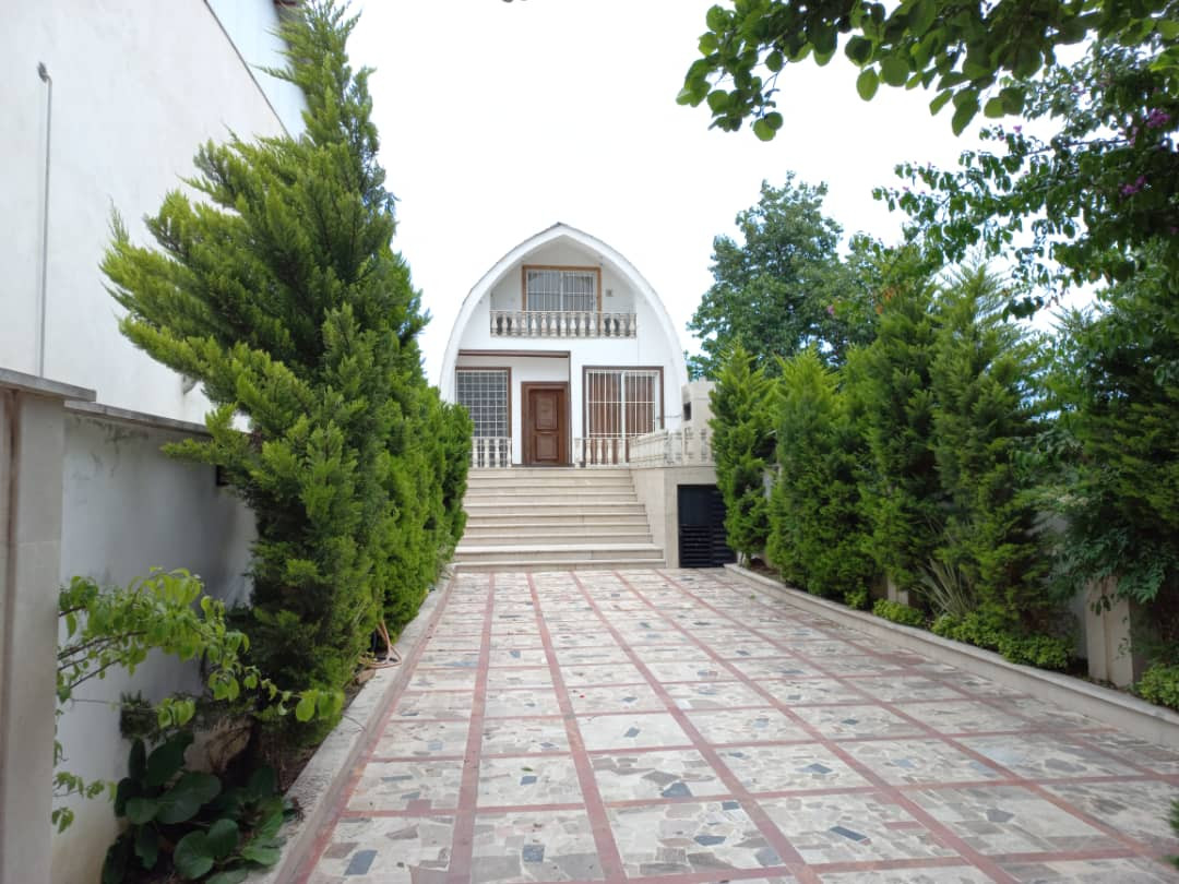 نما و حیاط نما و حیاط