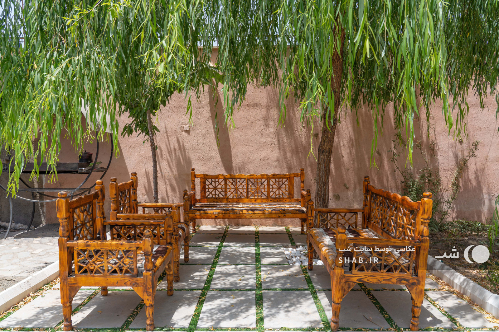 حیاط