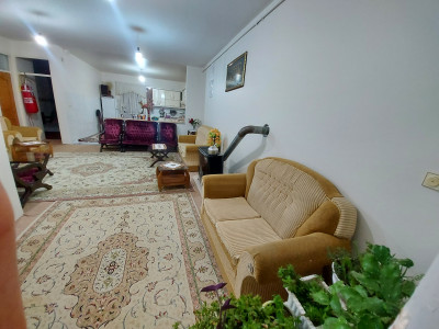 واحد مبله شیک طبقه همکف، جنب پارک ساحلی فدک، گیوی