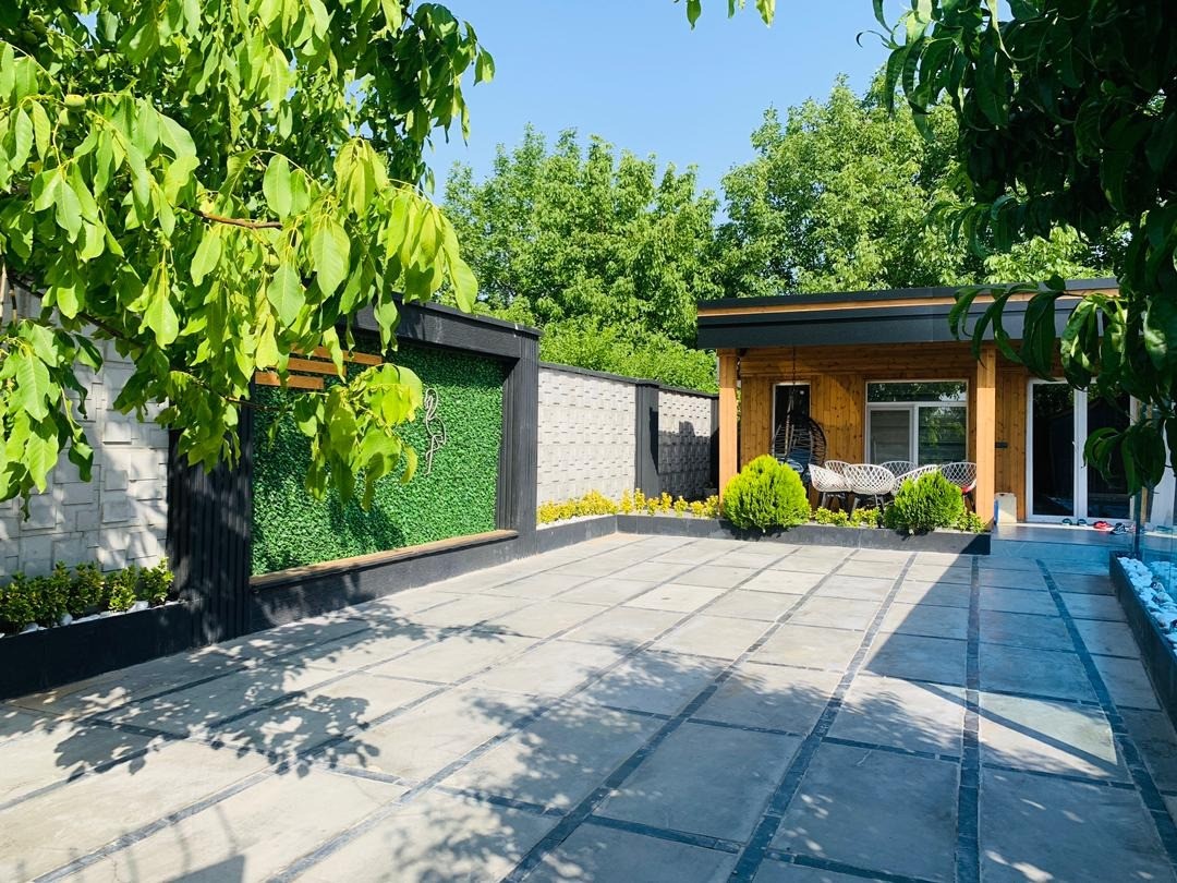 نمای بیرونی ساختمان