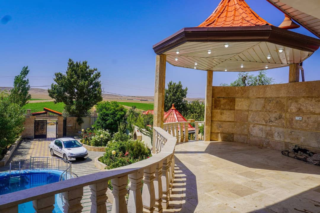 تراس و حیاط تراس و حیاط