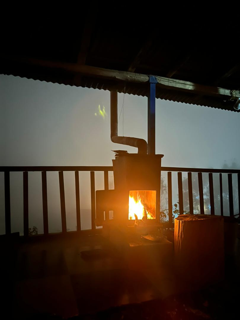 تراس.بامنظره.عالی تراس.بامنظره.عالی