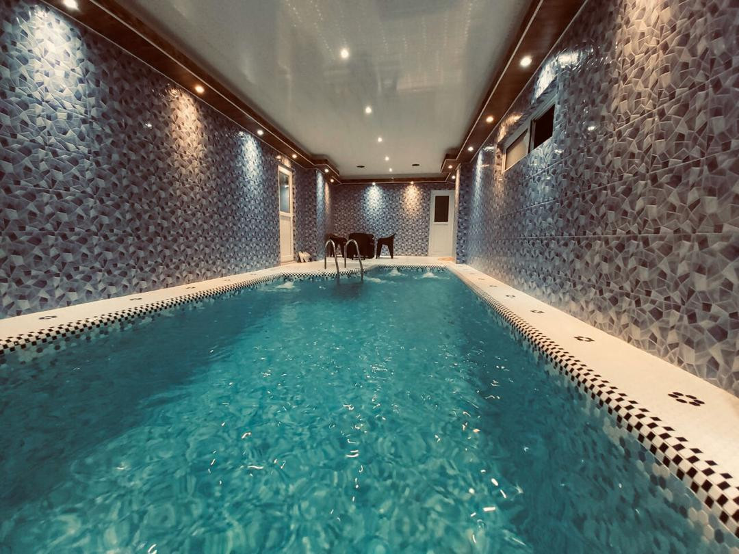 استخر استخر