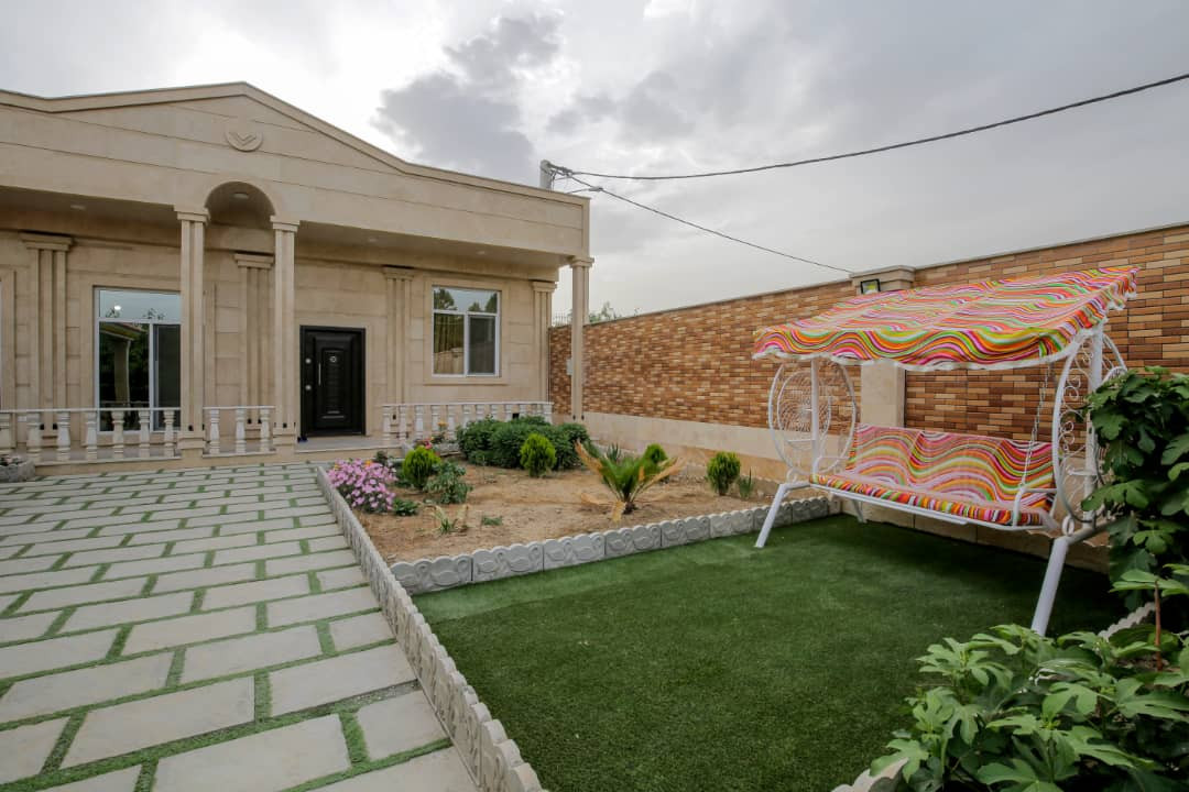 حیاط