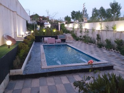 ویلای پروانه استخرچهارفصل