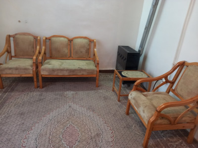 خانه باغ سنتی، دربست اقتصادی ناصریان