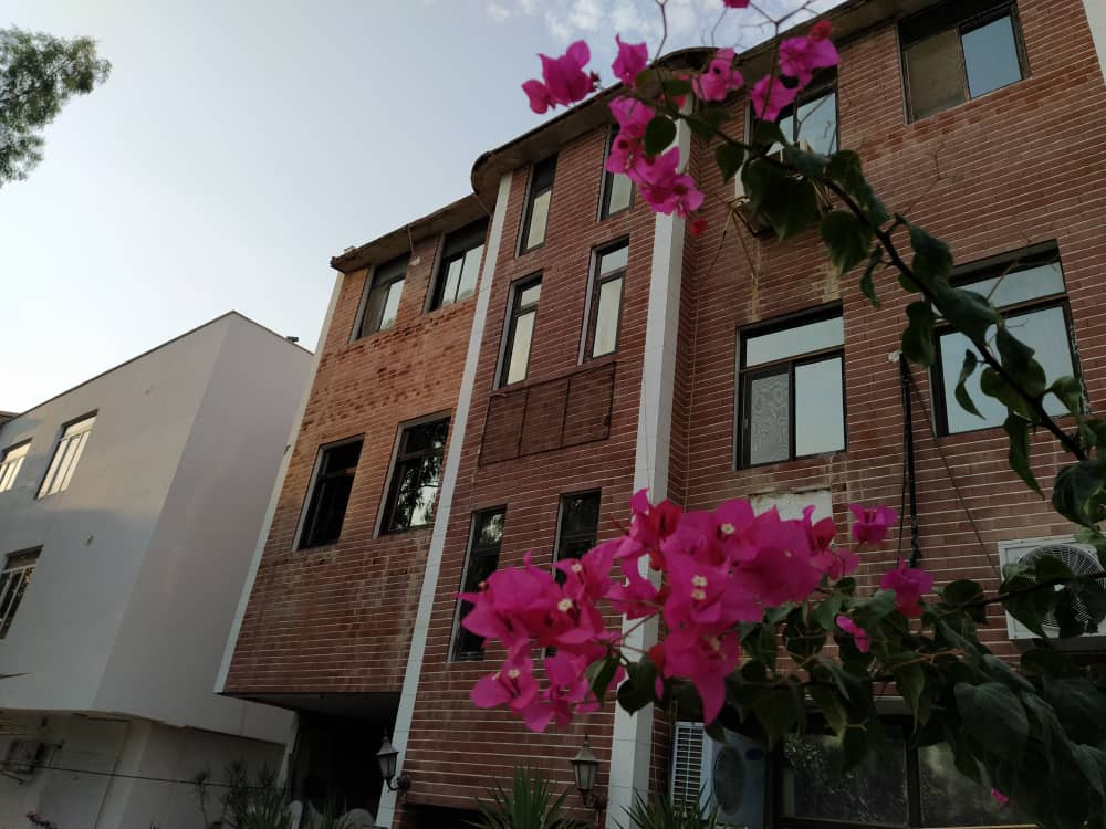 نمای ساختمان