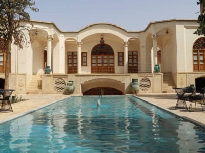 عمارت ماندگار اتاق شاه نشین "110"