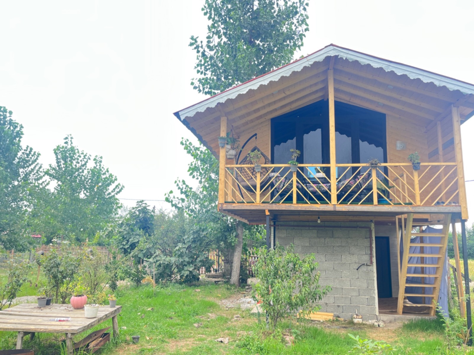 نمای بیرونی ساختمان