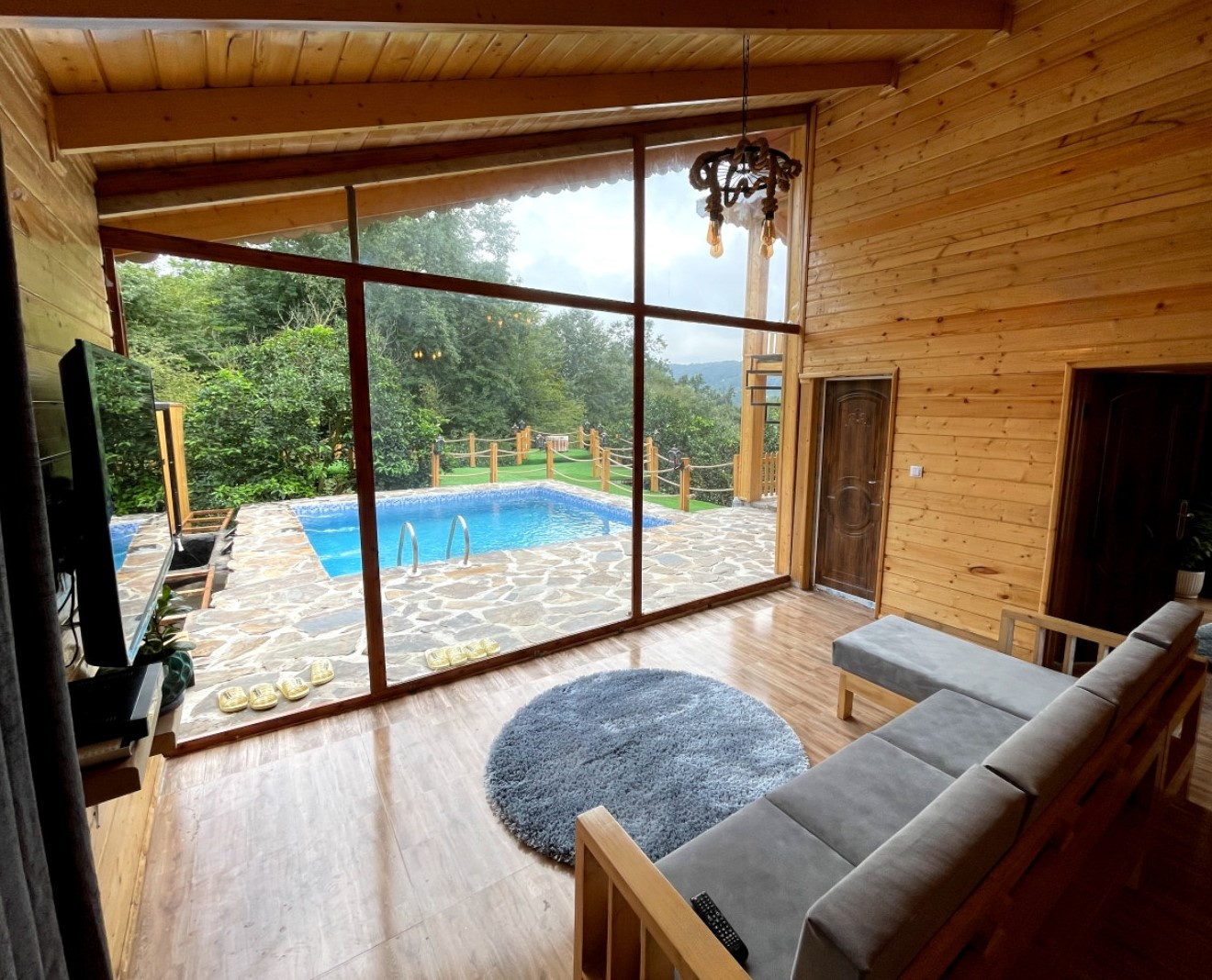 چشم‌انداز اتاق پذیرایی