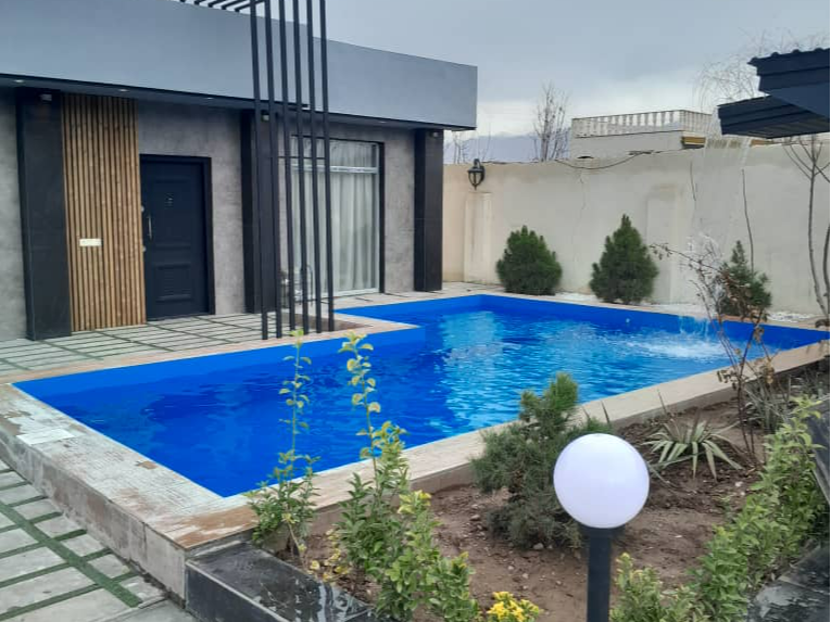 استخر استخر