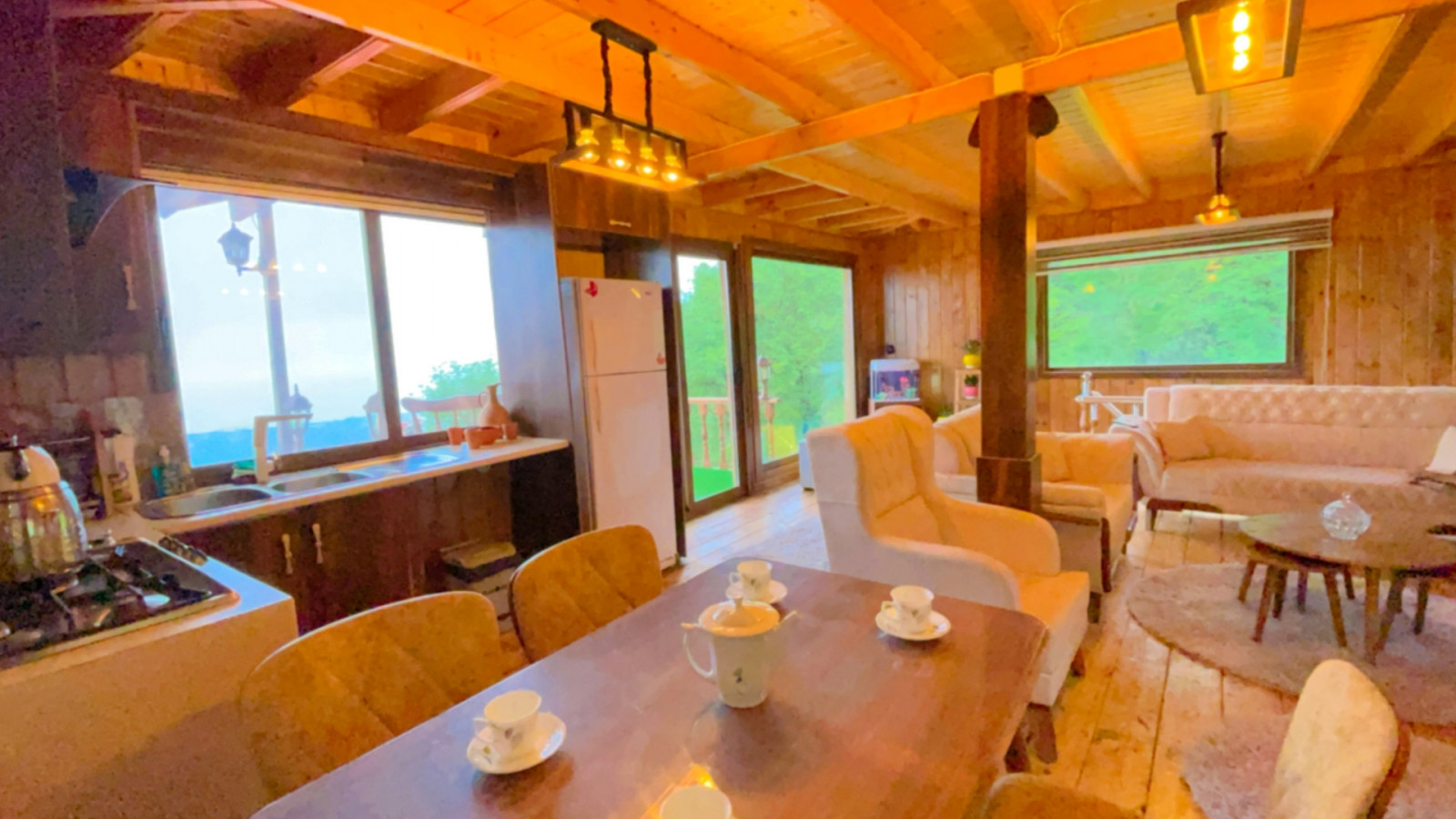 آشپزخانه و پذیرایی