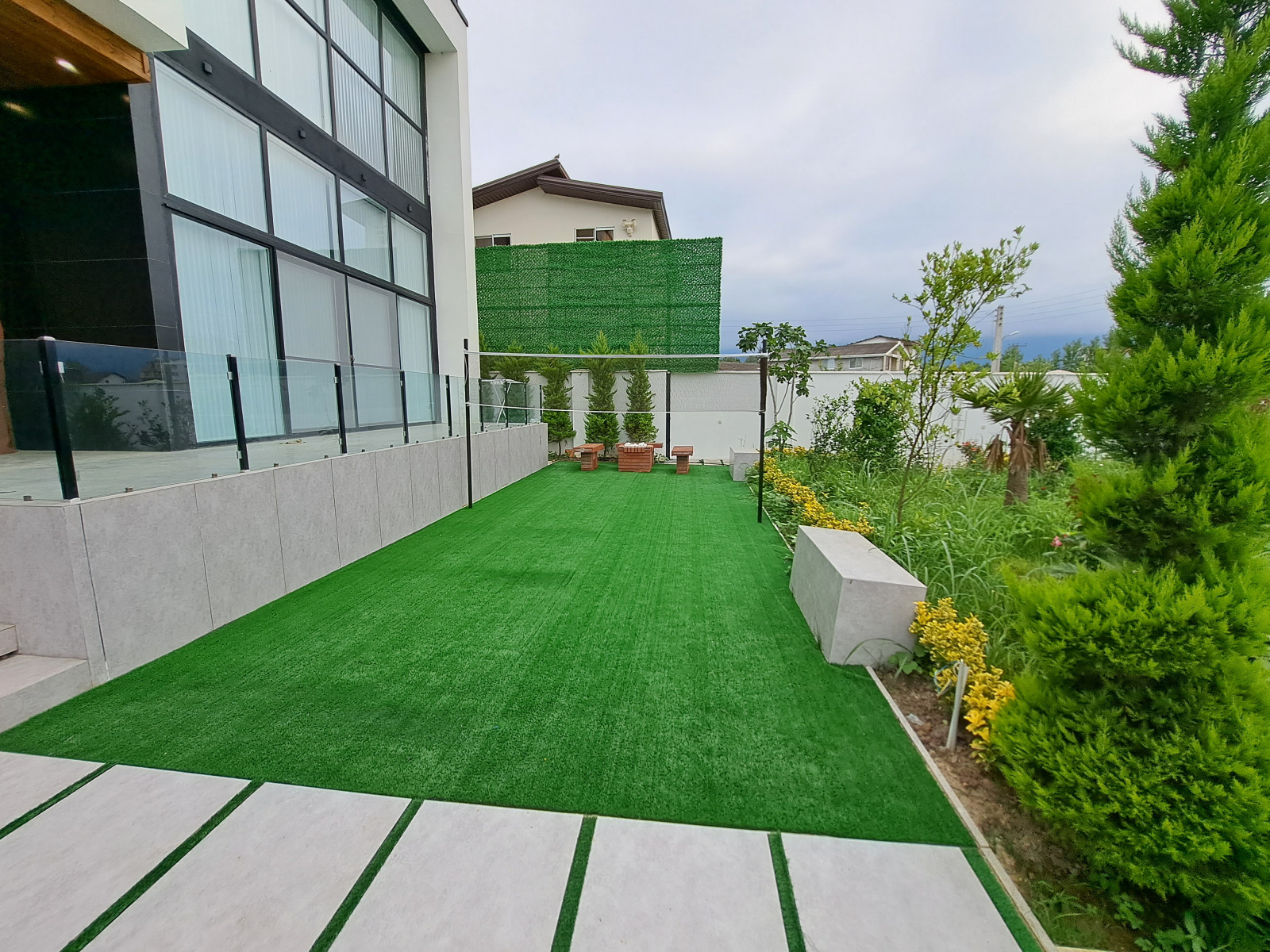 زمین مینی والیبال