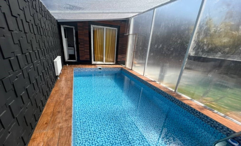 استخر استخر