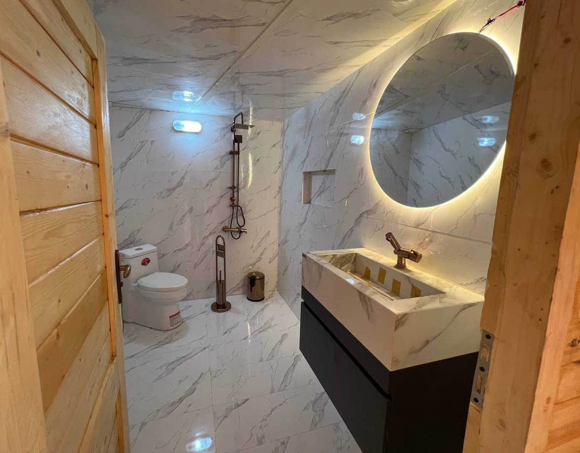 سرویس بهداشتی و حمام سرویس بهداشتی و حمام