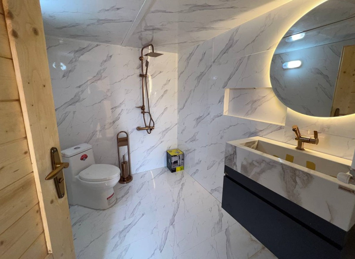 سرویس بهداشتی و حمام