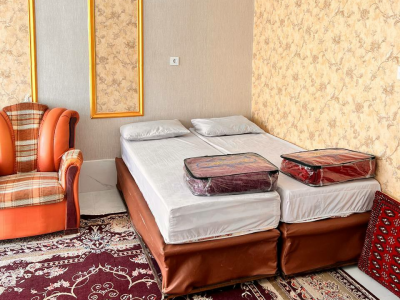 همکف آپارتمان،حیاط‌دار نزدیک به حرم