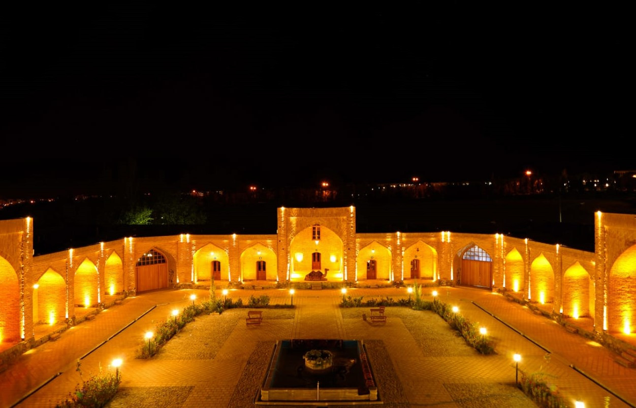 نمای اقامتگاه