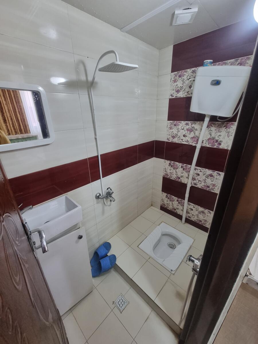 سرویس بهداشتی و حمام