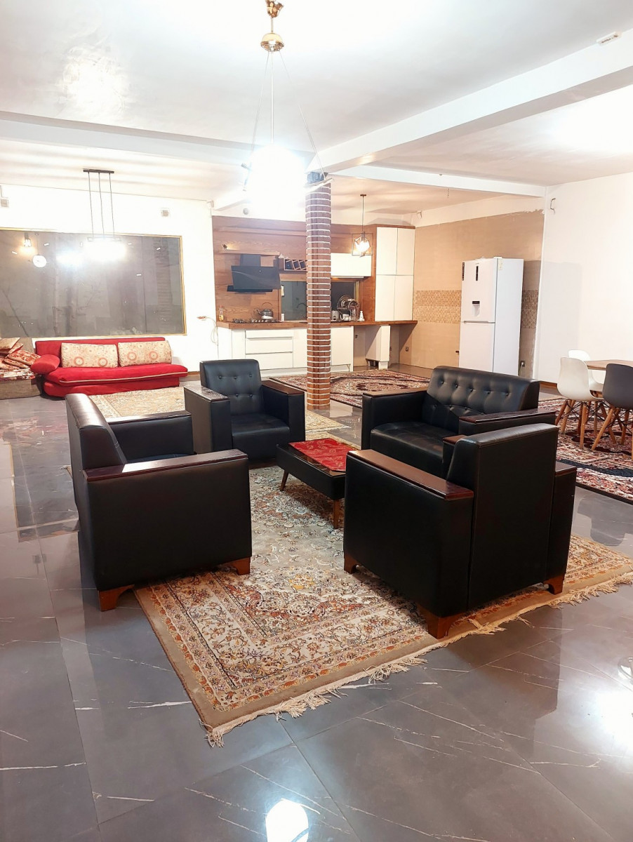 اتاق پذیرایی نمای کلی ویلا