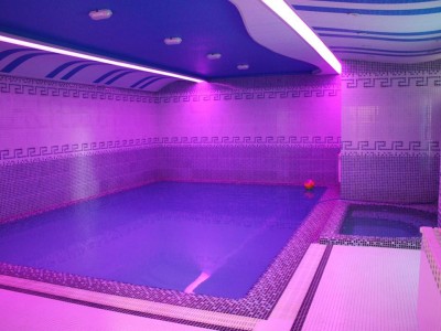 ویلای سه خوابه با استخر و جکوزی (باران)