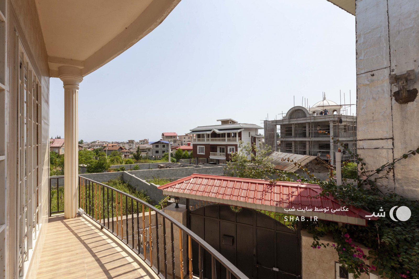 بالکن با ویوی دریا