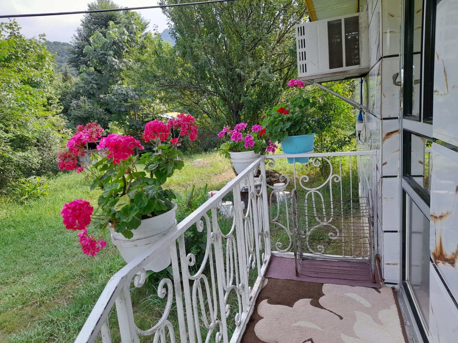 نمای بیرونی ساختمان نمای بیرونی ساختمان