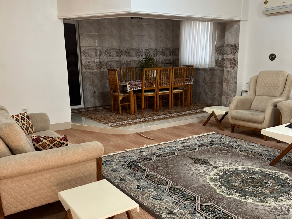 میز ناهار خوری