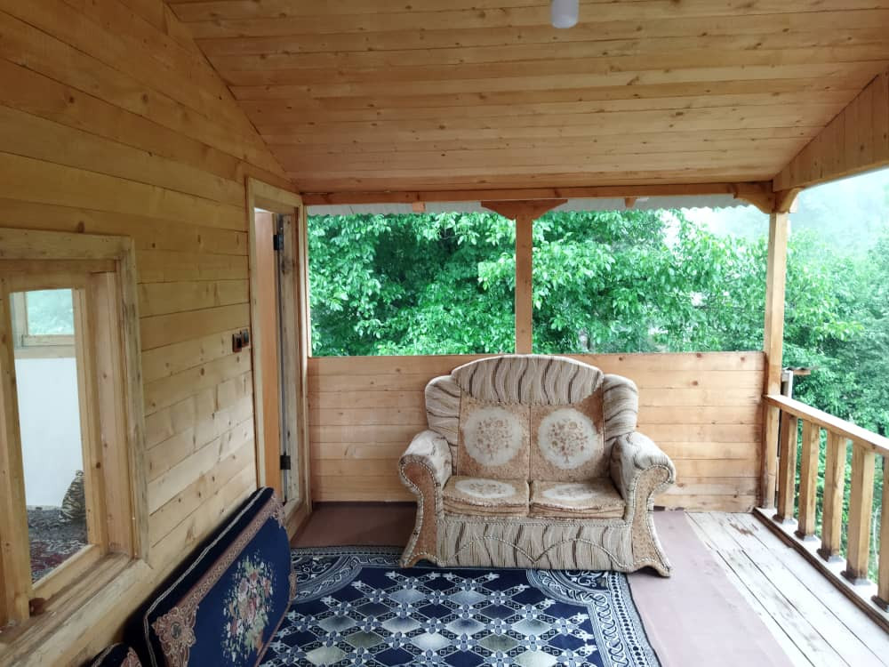 تراس طبقه دوم