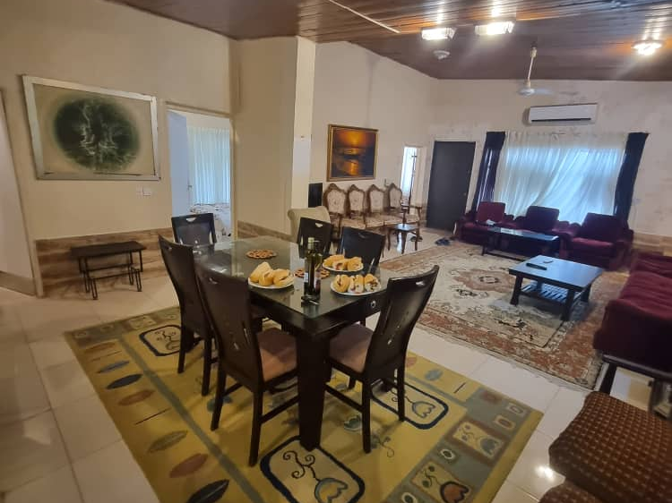 اتاق پذیرایی
