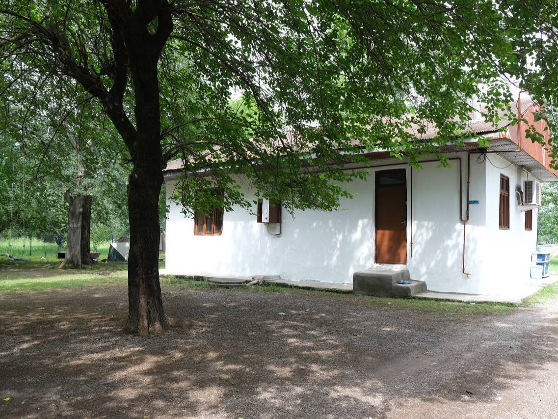 نمای بیرونی ساختمان نمای بیرونی ساختمان