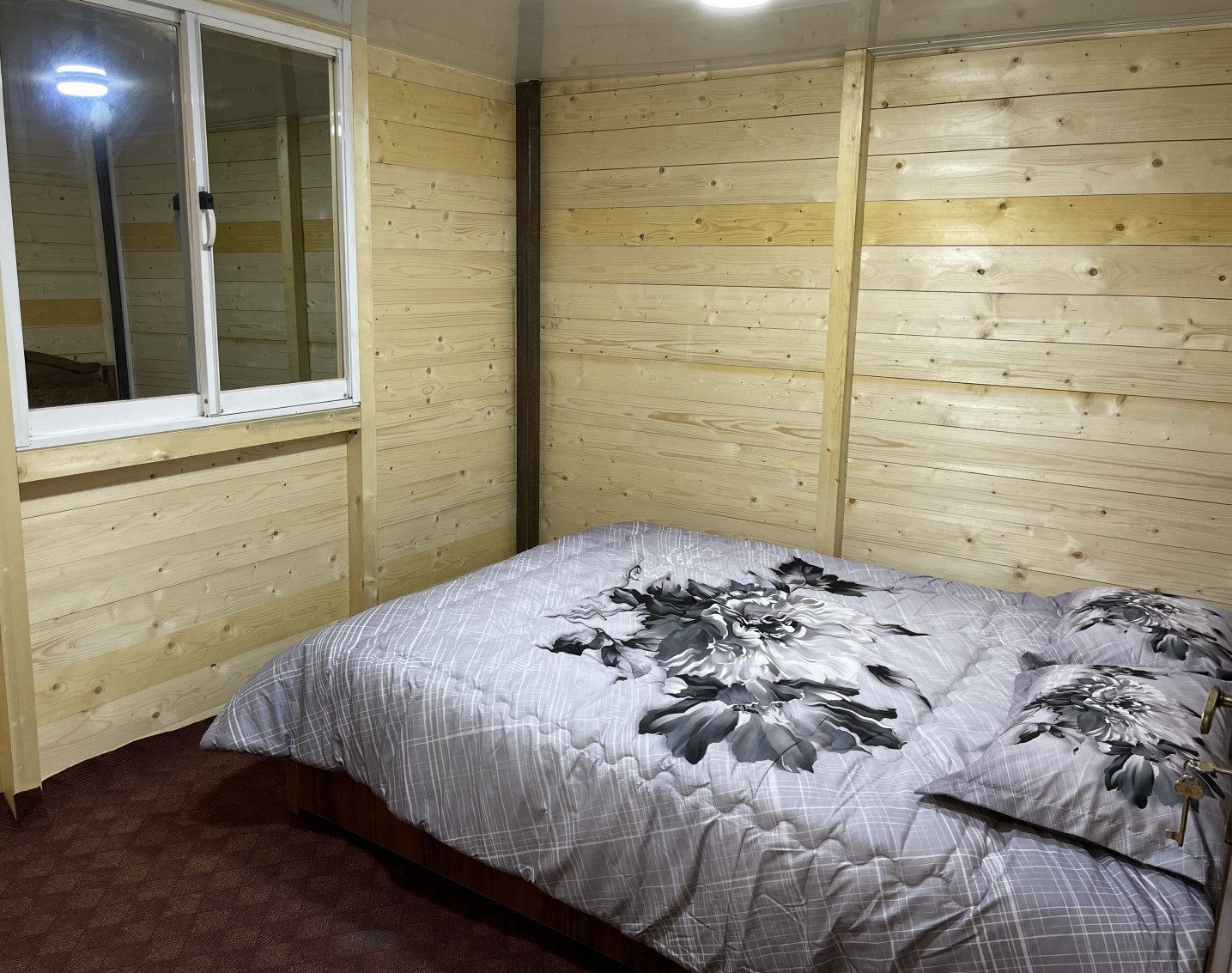 اتاق خواب شماره ۲ اتاق خواب شماره ۲