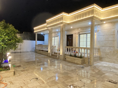 ویلای لاکچری نوساز دربست همراه با استخر و جکوزی