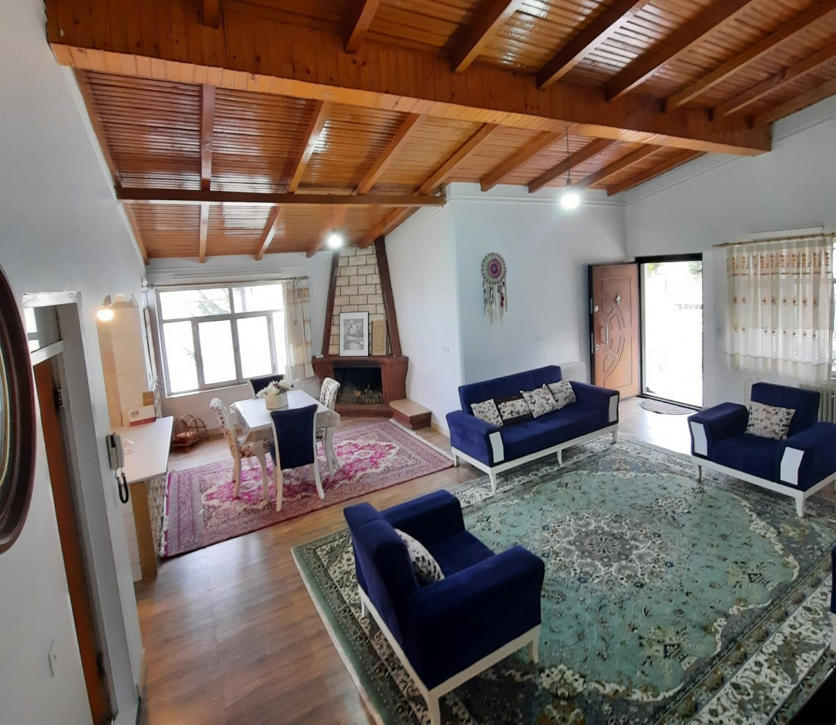 بزرگ و دلنشین و تمیز