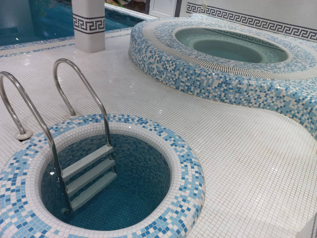حوضچه آبسرد و جکوزی