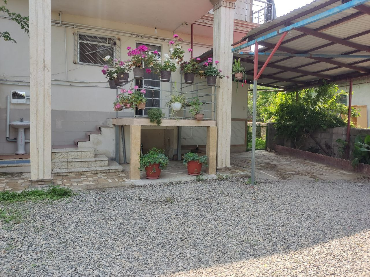 نمای بیرونی